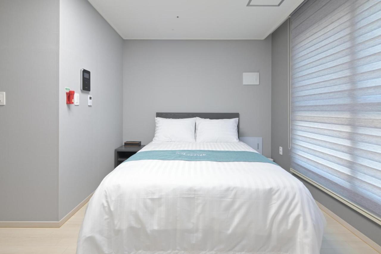 Bayone Park Apartment Yeosu Bagian luar foto