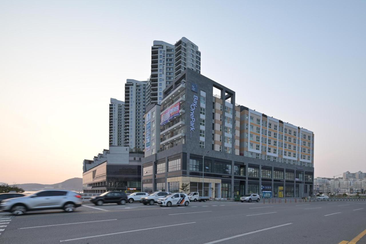 Bayone Park Apartment Yeosu Bagian luar foto